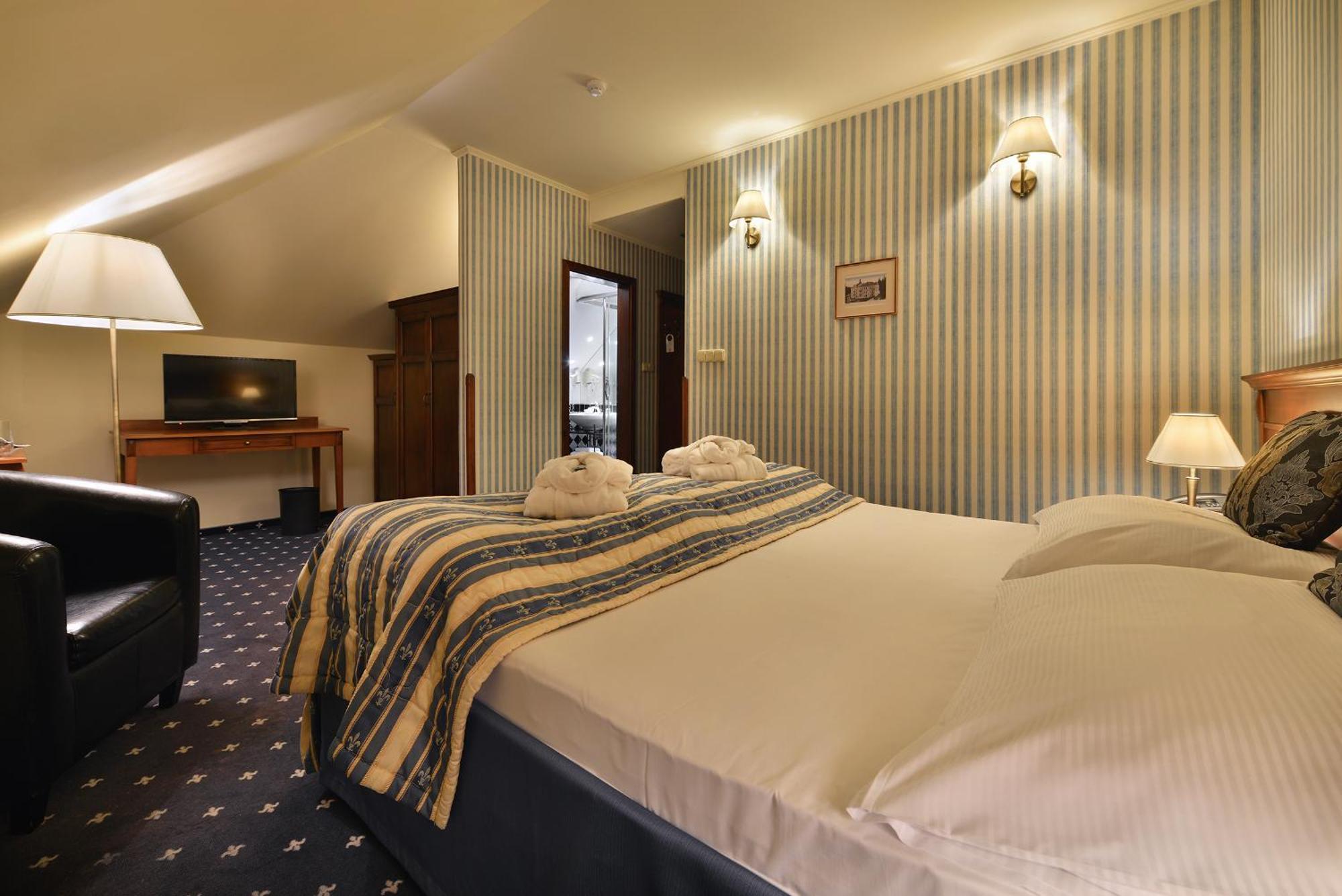 Hotel Morris Relax & Wellness マリアーンスケー・ラーズニェ エクステリア 写真